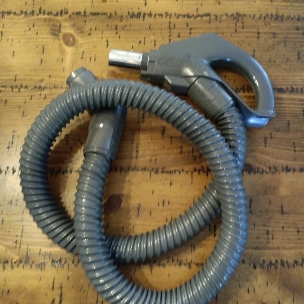 Kenmore Progressive 116 Canister Vacuum Replacement Hose 3-Prong 2-Hole OEM Grey